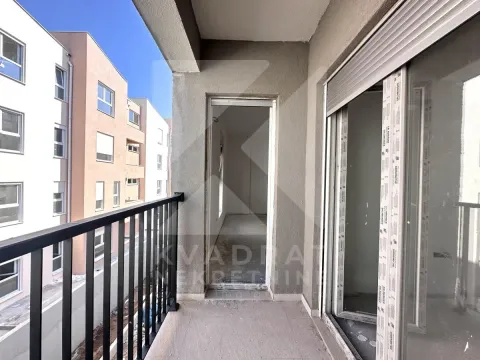 Prodaja, jednosoban stan, 44m², Zabjelo, Podgorica - image 17