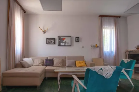 Prodaja, kuća, 435m², Šušanj, Bar - image 10