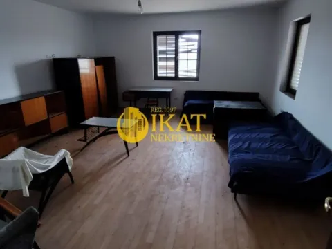 Prodaja, kuća, 220m², Crepaja, Kovačica - image 1