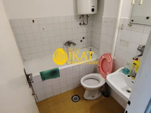 Prodaja, trosoban stan, 73m², Vračar Sve Podlokacije, Beograd - image 9