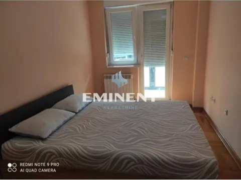 Izdavanje, trosoban stan, 80m², Lipov Lad, Zvezdara Sve Podlokacije - image 8