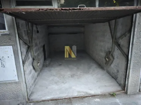 Parking garaža in Nova Detelinara