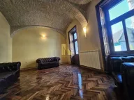 Prodaja, stan, 252m², Centar, Subotica - image 4