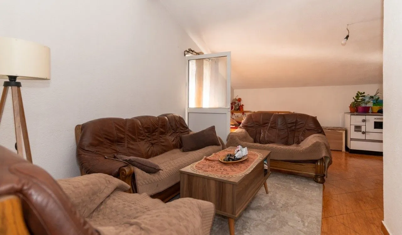 Prodaja, kuća, 160m², Kosić, Danilovgrad