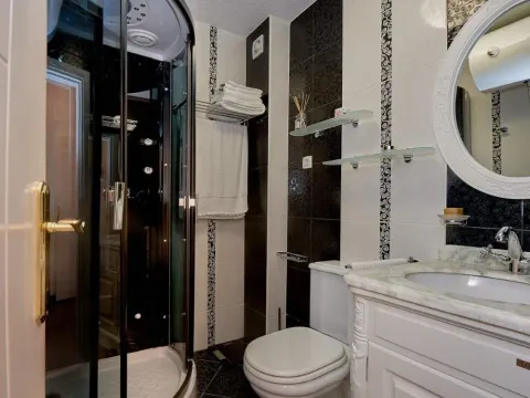 Prodaja, trosoban stan, 150m², Budva, Crna Gora - image 15