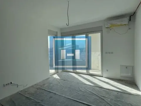 Prodaja, dvosoban stan, 56m², Centar, Paraćin - image 10