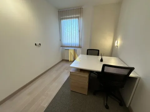 Rent, office space, 45m², Bulevar Evrope, Novi Sad Sve Podlokacije - image 7