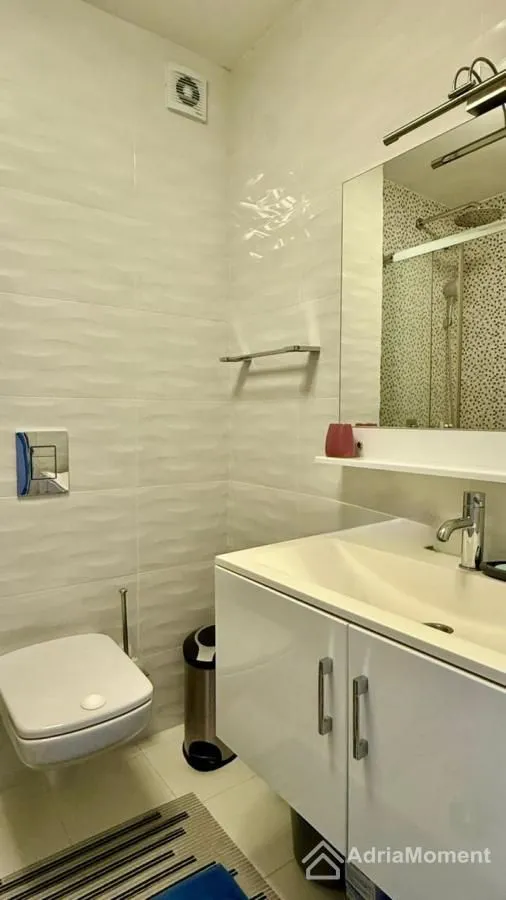 Sale, two bedroom apartment, 58m², Bečići, Budva