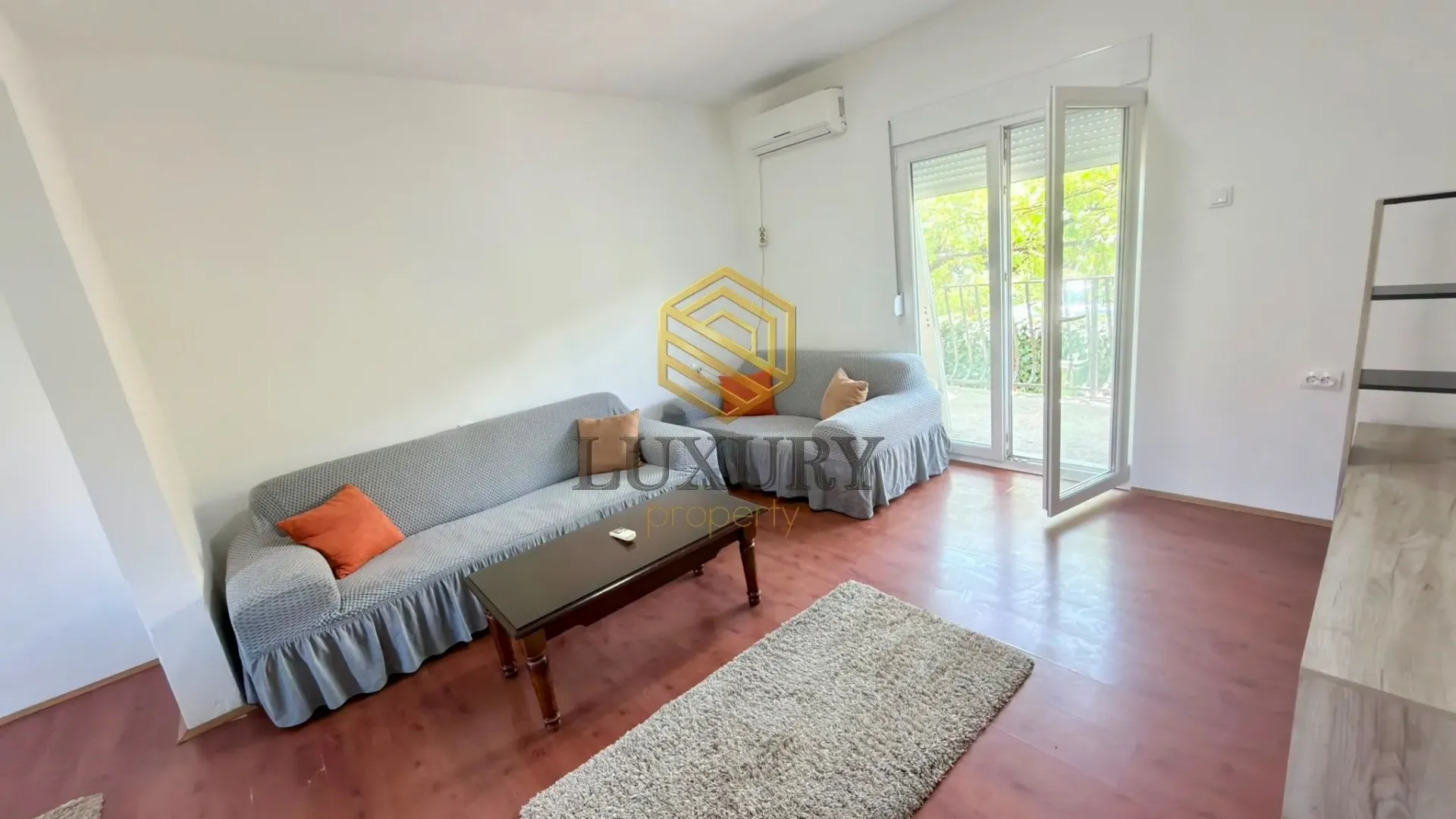 Rent, three bedroom apartment, 100m², Stari Aerodrom, Podgorica