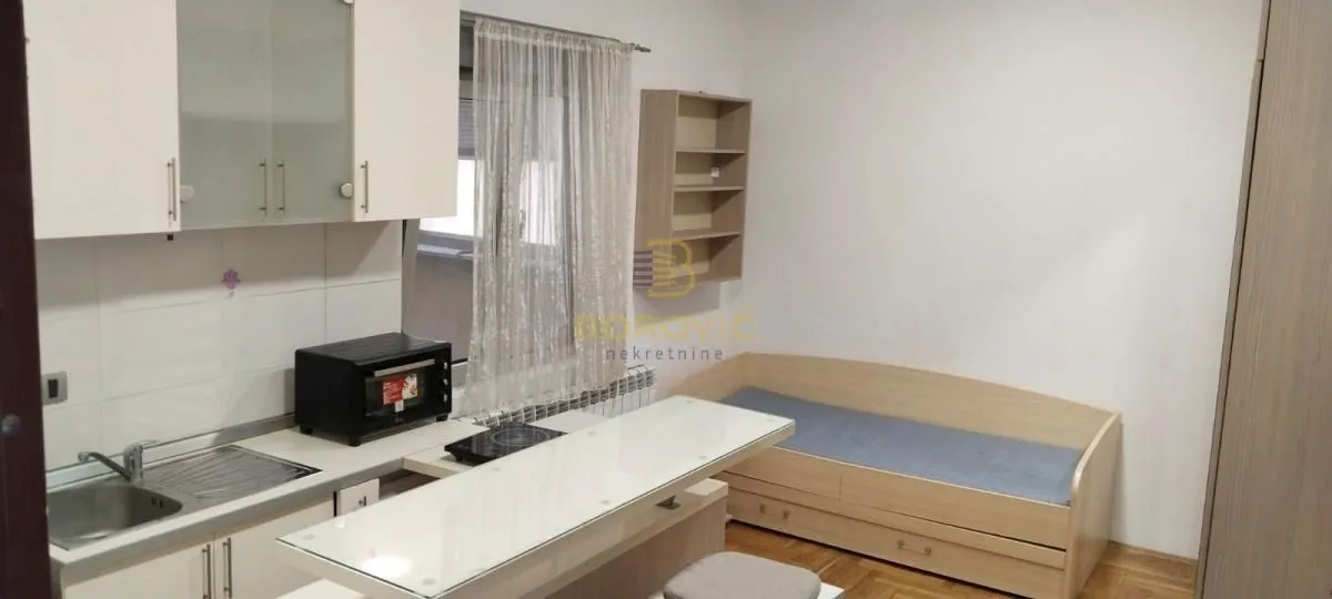 Prodaja, garsonjera, 22m², Đeram Pijaca, Beograd