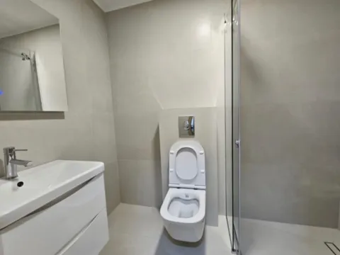 Izdavanje, jednosoban stan, 52m², City Kvart, Podgorica - image 8