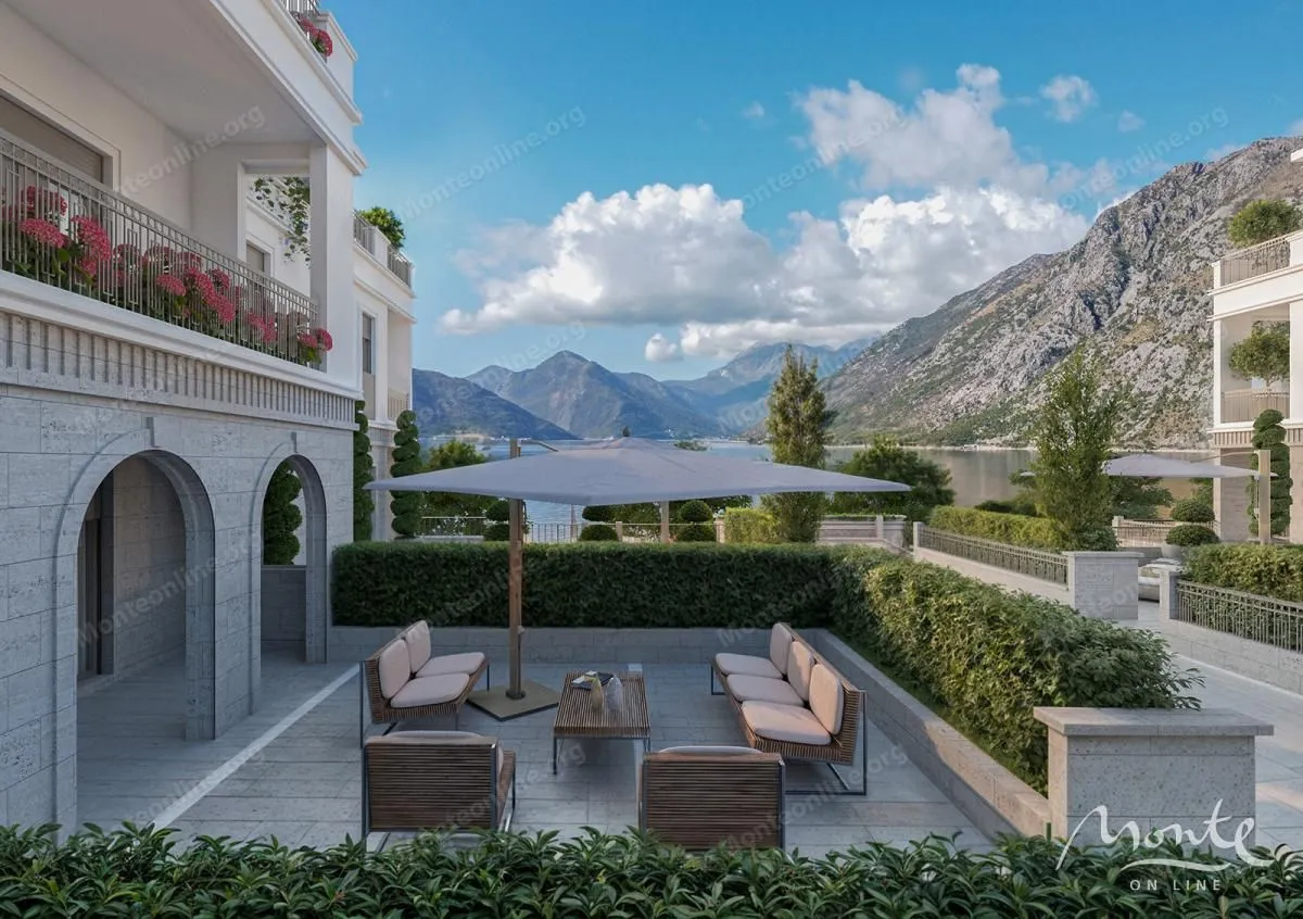 Sale, one bedroom apartment, 52m², Dobrota, Kotor