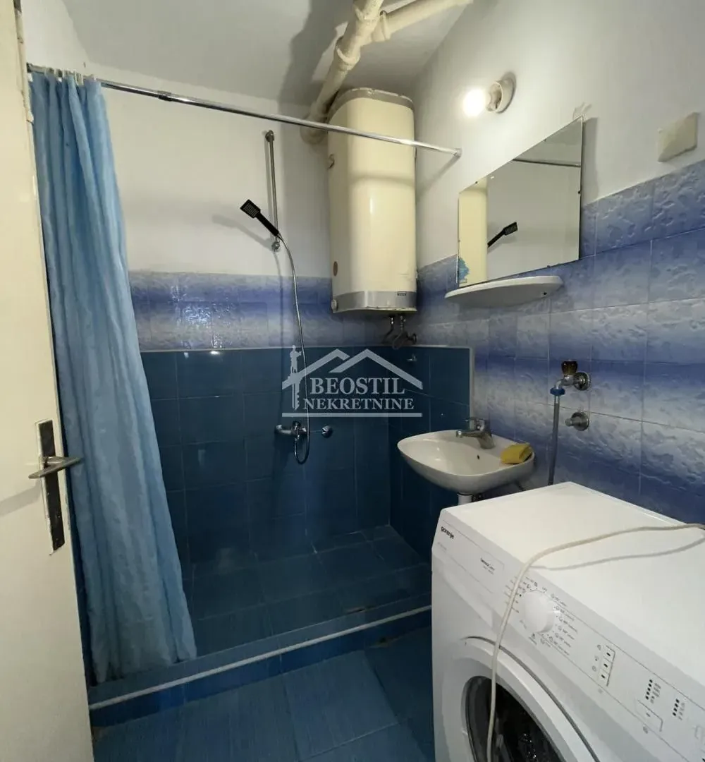 Prodaja, trosoban stan, 65m², Centar, Smederevo