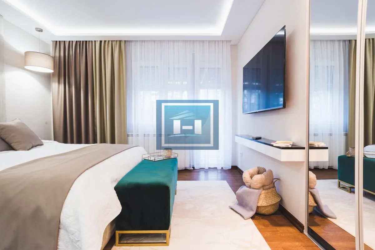 Prodaja, jednosoban stan, 55m², Centar, Jagodina