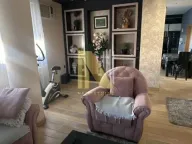 Izdavanje, stan, 126m², Adamovićevo Naselje, Novi Sad Sve Podlokacije - image 2