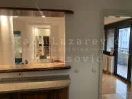 Izdavanje, trosoban stan, 147m², Kalenić Pijaca, Vračar Sve Podlokacije - image 6