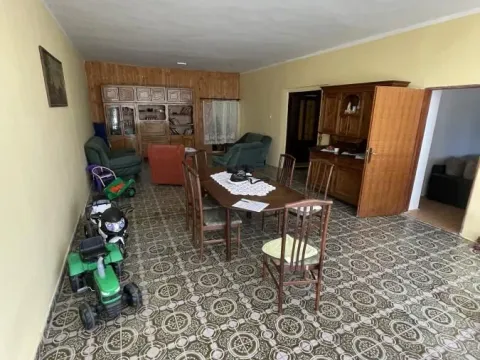 Sale, house, 500m², Beočin, Srbija - image 25