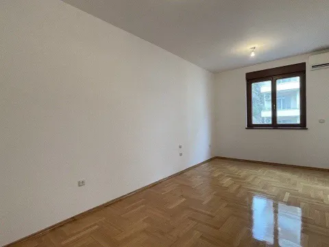 Prodaja, dvosoban stan, 99m², Kamenovo, Budva - image 7
