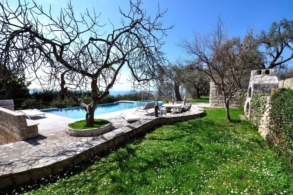 Sale, house, 480m², Reževići, Budva