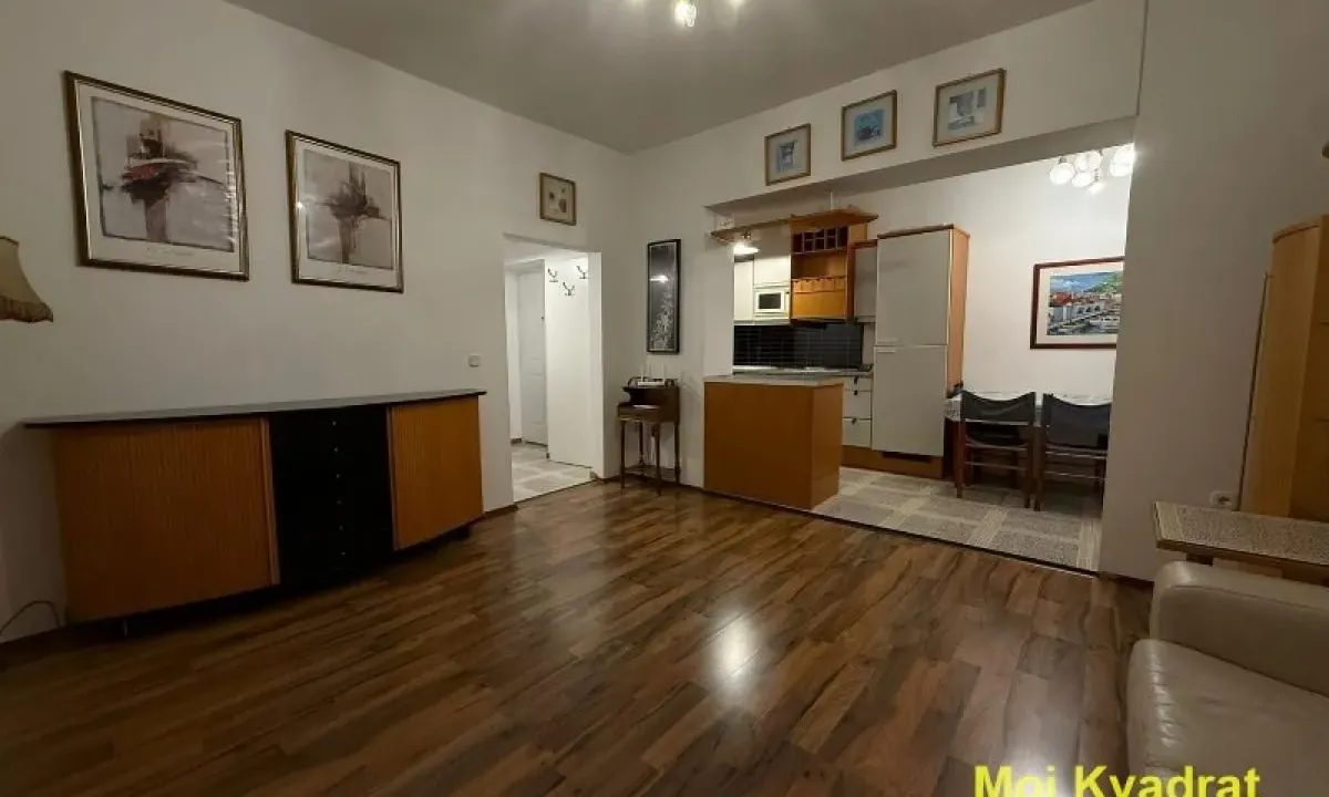 Sale, two bedroom apartment, 45m², Vračar Sve Podlokacije, Beograd