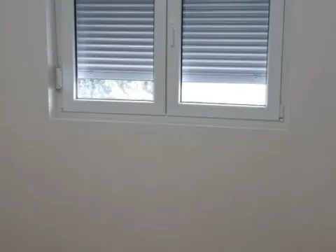 Izdavanje, jednosoban stan, 42m², Pobrežje, Podgorica - image 5