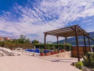 Sale, house, 270m², Đenovići, Herceg Novi - image 2