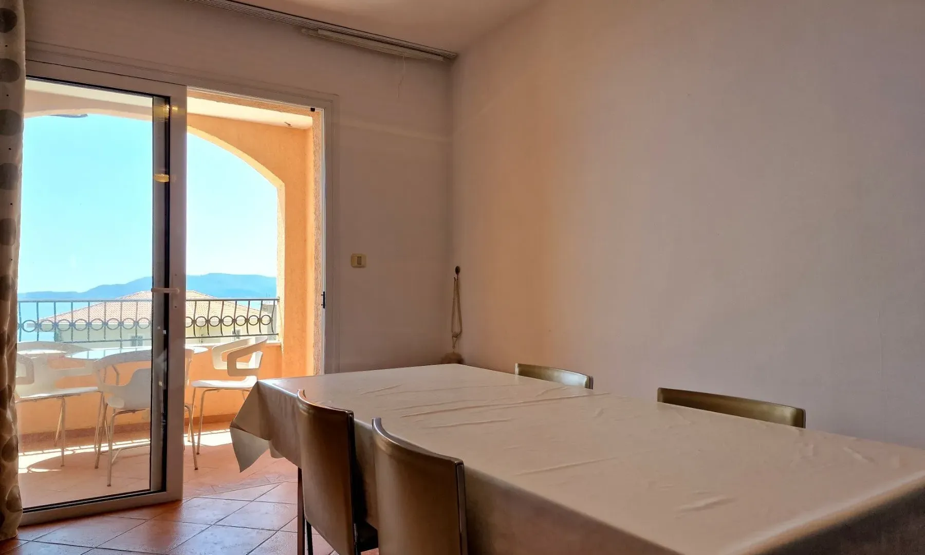 Sale, two bedroom apartment, 95m², Kamenovo, Budva