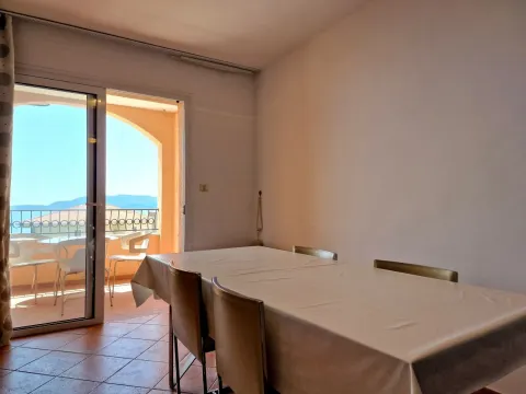 Prodaja, dvosoban stan, 95m², Kamenovo, Budva - image 17