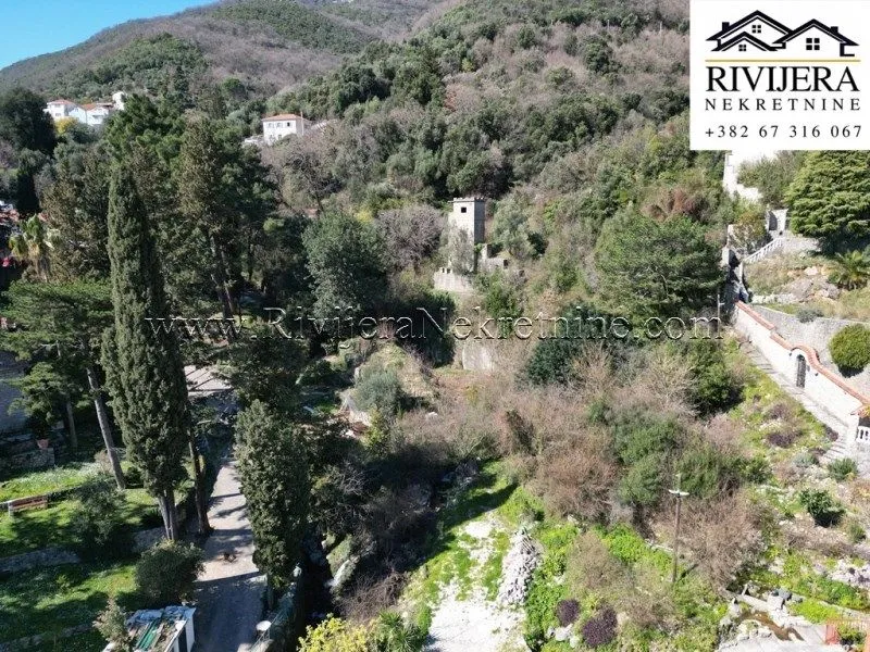 Prodaja, plac, 1067m², Baošići, Herceg Novi