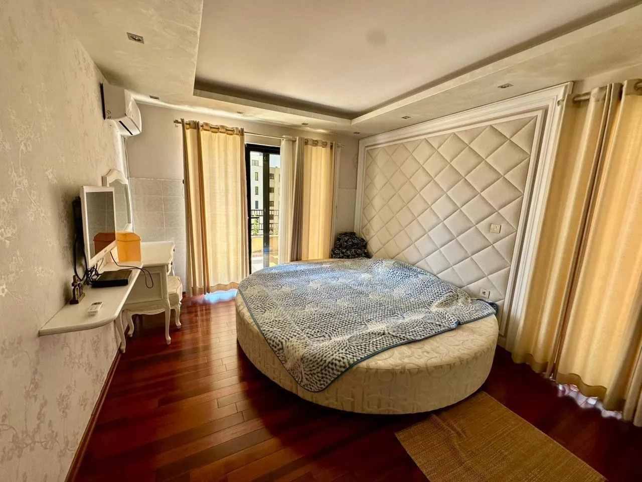 Prodaja, kuća, 318m², Bečići, Budva