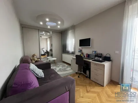 Prodaja, trosoban stan, 99m², Aqua park, Jagodina - image 10