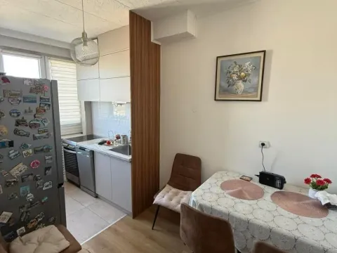 Sale, one bedroom apartment, 45m², Zemun Kalvarija, Zemun Sve Podlokacije - image 6