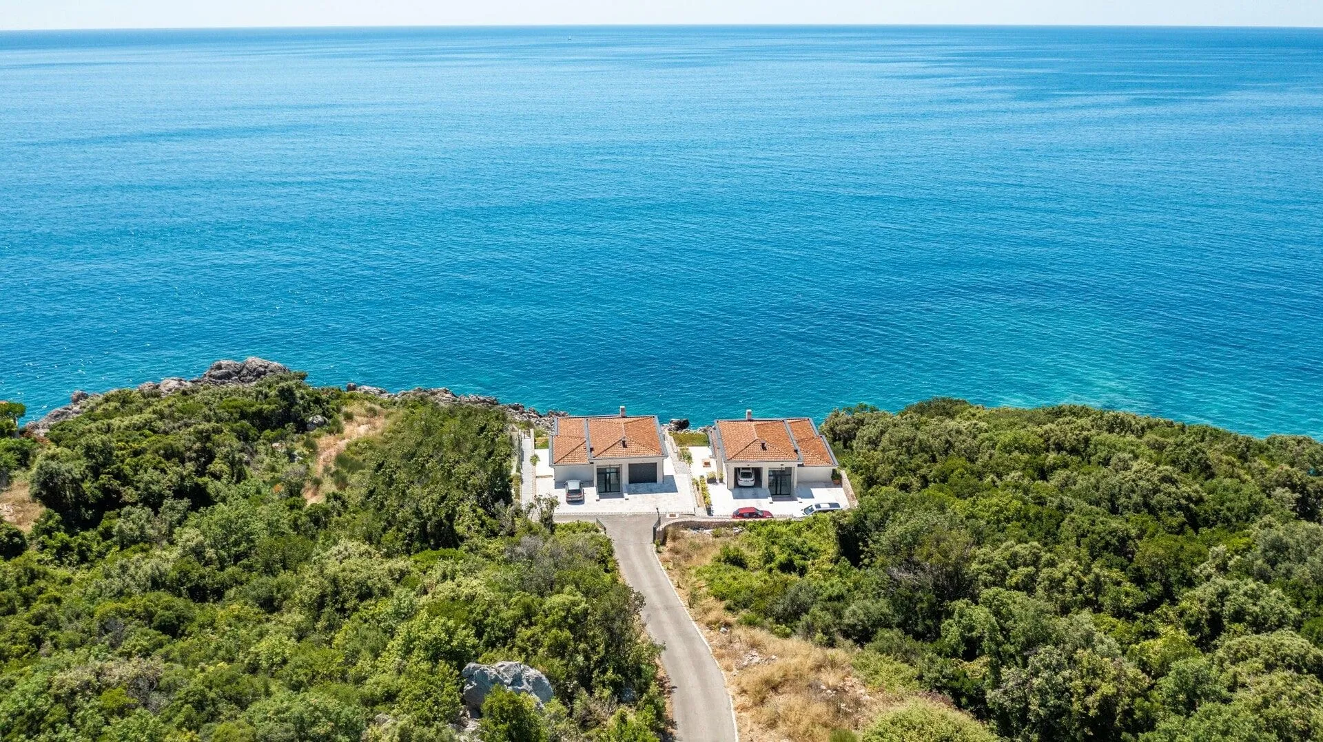 Sale, house, 360m², Utjeha, Bar