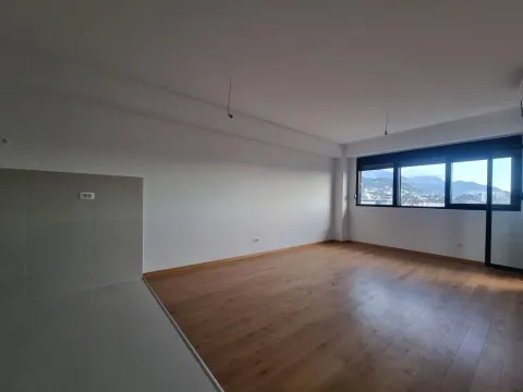 Prodaja, jednosoban stan, 55m², Tivat, Crna Gora - image 13