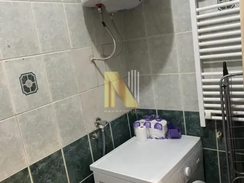 Izdavanje, garsonjera, 28m², Sajmište, Novi Sad - image 5