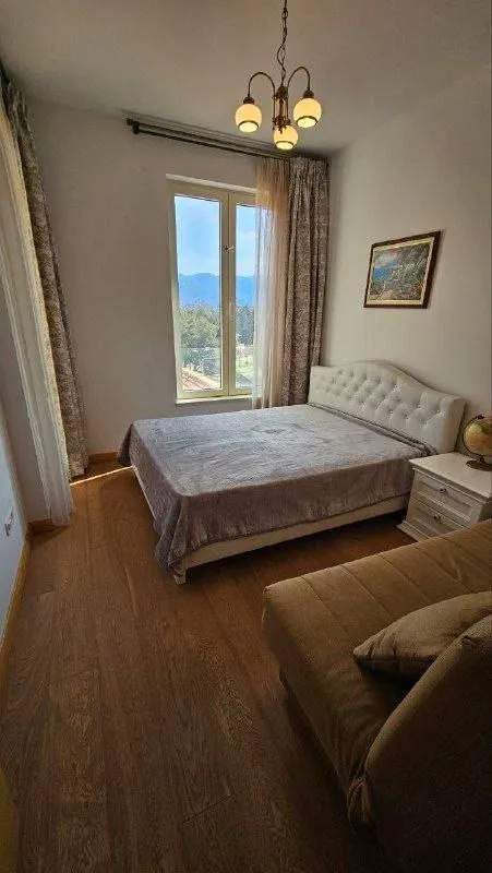 Prodaja, dvosoban stan, 77m², Centar, Budva
