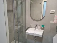 Izdavanje, jednosoban stan, 49m², Central Point, Podgorica - image 2