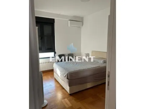 Izdavanje, dvosoban stan, 52m², Stari Grad, Beograd - image 4