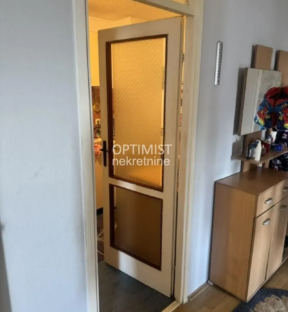 Prodaja, dvosoban stan, 75m², Novi Beograd Blok 62, Novi Beograd Sve Podlokacije
