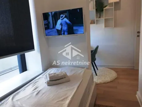 Izdavanje, trosoban stan, 72m², Novi Beograd Blok 67, Novi Beograd Sve Podlokacije - image 27