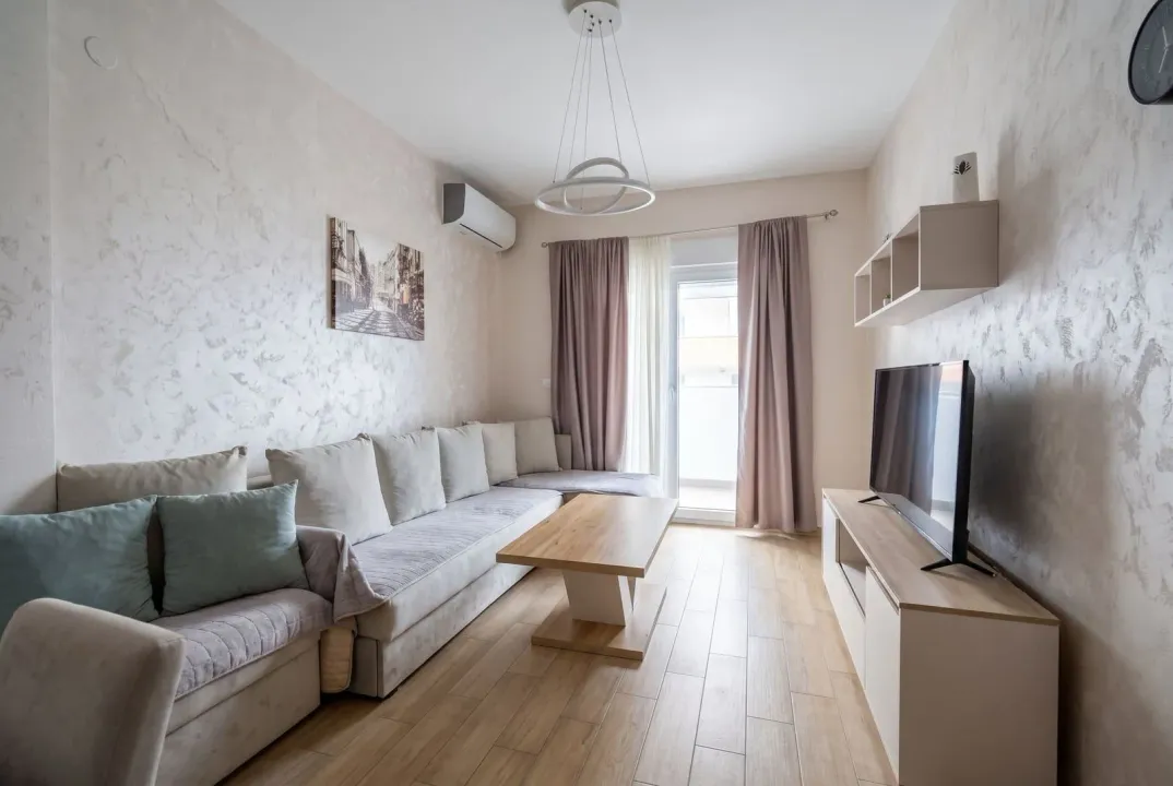 Rent, two bedroom apartment, 45m², Budva, Crna Gora