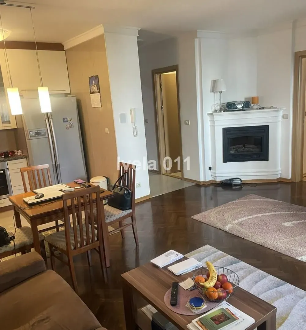 Prodaja, dvosoban stan, 71m², Voždovac Sve Podlokacije, Beograd