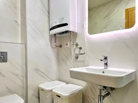 Sale, one bedroom apartment, 46m², New City, Podgorica - image 8