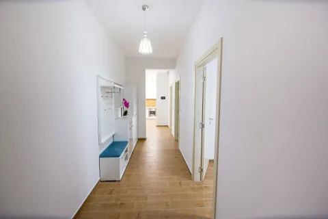 Prodaja, dvosoban stan, 51m², Bečići, Budva - image 19