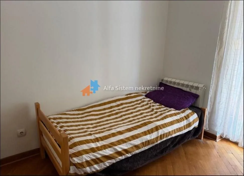 Izdavanje, stan, 170m², Savski Venac, Beograd