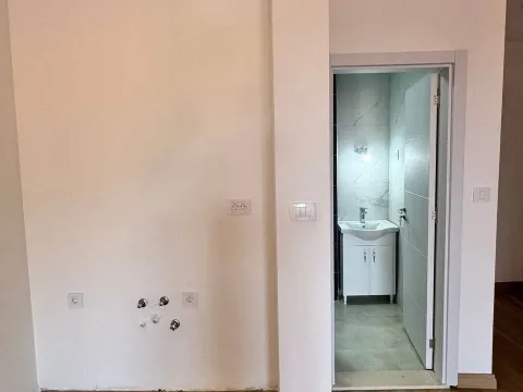 Sale, one bedroom apartment, 60m², Lazi, Budva - image 4