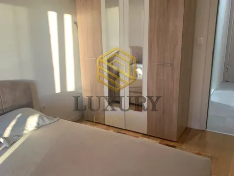 Rent, one bedroom apartment, 49m², Central Point, Podgorica - image 10