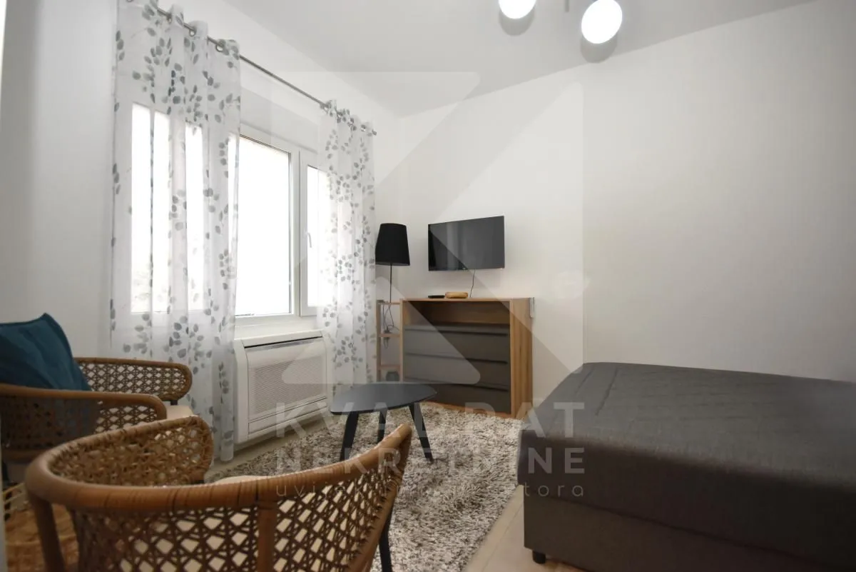 Prodaja, kuća, 180m², Nova Dalmatinska, Podgorica