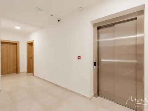 Prodaja, jednosoban stan, 65m², Herceg Novi, Crna Gora - image 21