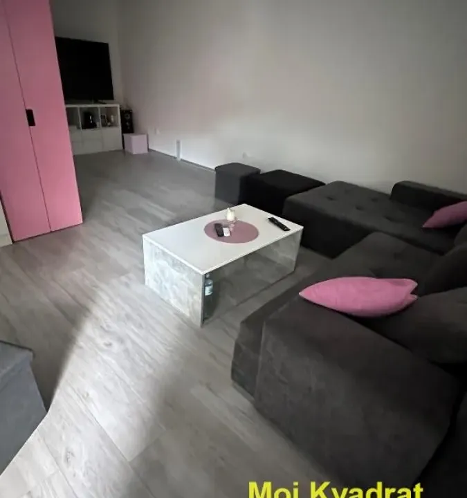 Prodaja, trosoban stan, 102m², Pasino Brdo, Voždovac Sve Podlokacije